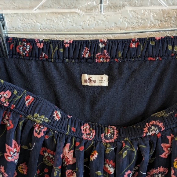 Hollister sheer shirt - Picture 2 of 2